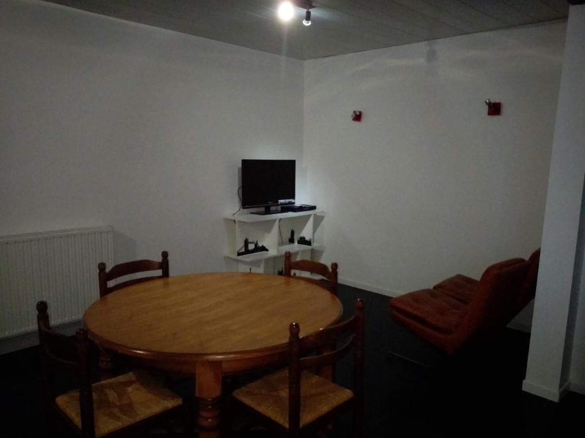 Vittel Location Meuble Apartment ภายนอก รูปภาพ